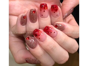 マグロ ネイルサロン/