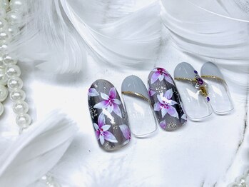 ルミエ(Lumie)/お花ネイル