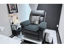 ツキ(TUKI+)/まつげ同時施術が可能です