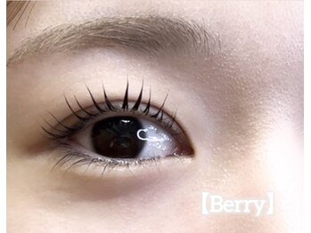 ベリー 川口店(Berry)/【眉毛専門×まつげパーマ専門】