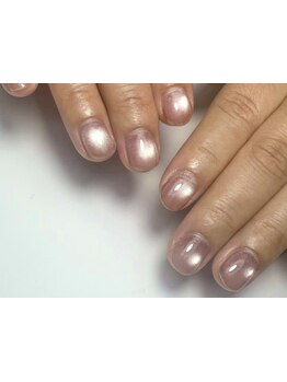 ショートネイルデザインが豊富