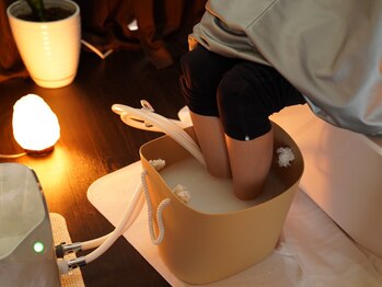 ヨサパーク ラナ(YOSA PARK Lana)/3.Luluonn Time〈フットバス〉