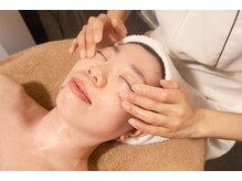 メナードフェイシャルサロン 高円寺南代行店/【アイトリートメント】