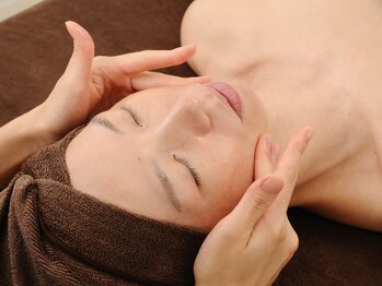 エレニア 住吉店(Elenear)/純度100%ヒト幹細胞培養液導入！