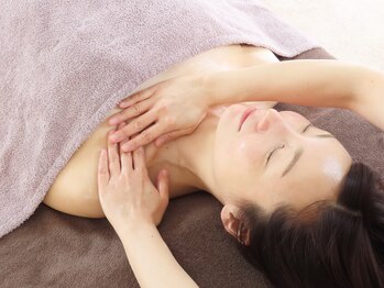 ネックラボ 神楽坂(Neck LABO)/デコルテオイルトリートメント