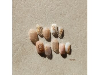 シルニー リム(Silny rim)/やり放題コース［ニュアンス］