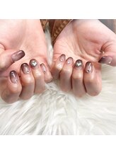 ソワ(sowa)/黒のグラデーション