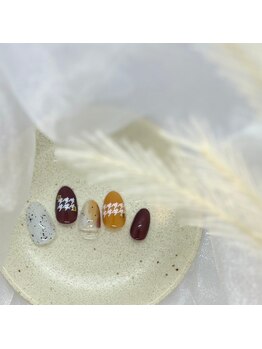 ツメトトノウ/¥8.500　千鳥ネイル（加藤り）