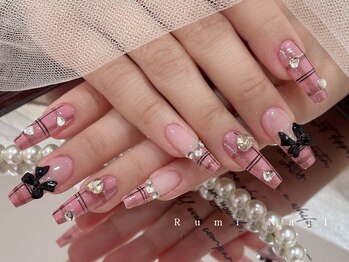 ワンホンネイル 新宿(Rumi Nail)/ピンクチェック/ビジュー/ロング