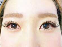 ルミエール(Lumiere)/【ボリュームラッシュ】 