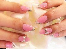 アイリッシュネイル 久屋大通店(Irish Nail)/ピンクのストーンリボンネイル
