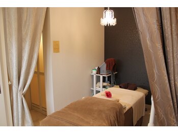 ピュアルクラ PURE LUCRA/エステルーム1