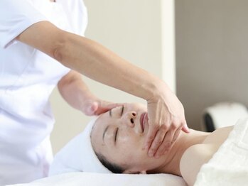 ル シエル(Le Ciel)の写真/【リラックスできる小顔コルギ】眠ってしまう心地よさでスッキリしたフェイスラインを叶えて若々しく見える