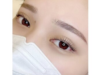 ホワイトアイ 心斎橋(WHITEEYE)/目元をトータルでデザイン♪