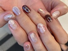 カーティシーネイルズ(curtisii NAILS)/