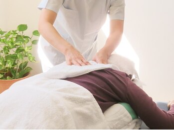 ボディーオアシス 北島店の写真/【長年のコリを徹底改善♪】辛い首や肩のコリをスッキリ解消！根本原因にしっかりとアプローチします！