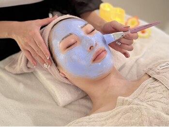 ポノワン(PONOWAN)の写真/【心斎橋徒歩1分】クリスティーナで肌育成プログラム！毛穴/シミ/美白/鎮静に特化したスペシャルケア◎