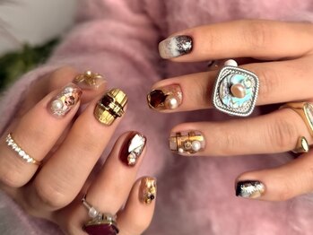フィレシアートネイル(Pholeisi Art Nail)/