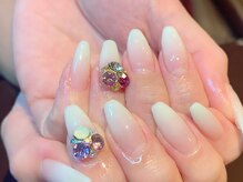 レミア 関内(REMIA)/6月　白グラデーション