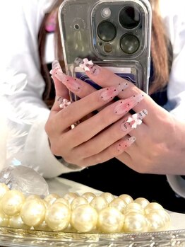 チーク×ドットネイル♪