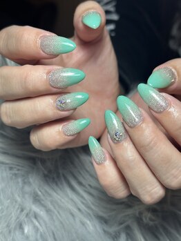 ネイルアートロイヤル(nail art ROYAL)/