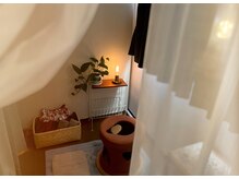 コウルーム(Couroom)の雰囲気（こだわりのゲルマニウム入り黄土座浴器で身体の内側から温めます）