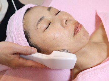 レディースシェービングエステ サンドリオン/超音波リフト