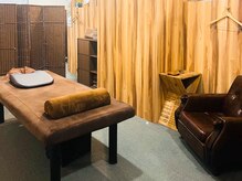オト(OTO)の雰囲気（半個室でゆっくりとご自身のケアに集中してただけます）