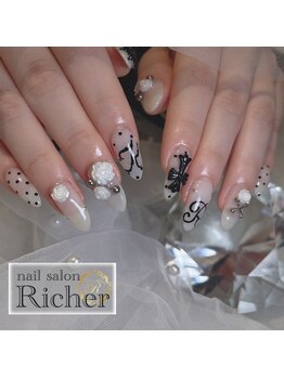 エスフィーネイルサロン リシェル(Esfy nailsalon Richer)/ドット×イニシャル