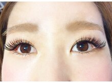 ルミエール(Lumiere)/【ボリュームラッシュ】 