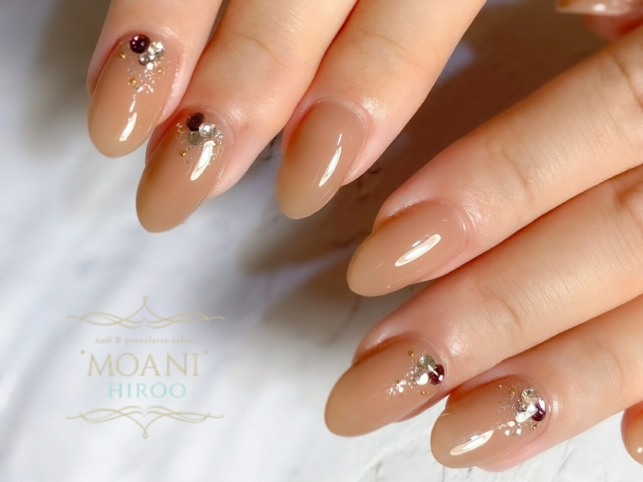 ☆A-522☆ネイルチップ ラインストーンのうるうる氷ネイル レッド