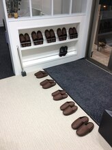 スタイルジャパン整骨院(STYLE JAPAN)/スリッパもご用意しています