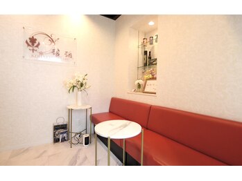 琥珀 アザブ(AZABU)/こちらでお待ち下さい♪