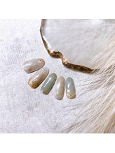 フェザー(feather)/