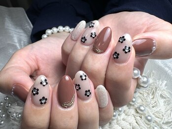 エムティーネイル(M.T nail)/