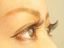 アンジェリーク ANGELIQUE/1本1本丁寧に装着！