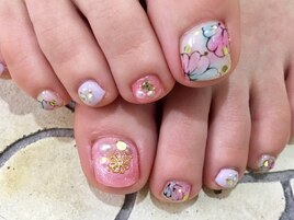 春のフラワーフットネイル