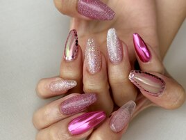 ミラーネイル　ピンクネイル