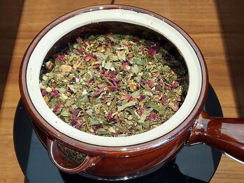 アウン 高島本店(aUN)/45gたっぷりのハーブ！