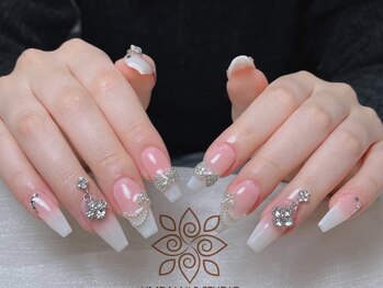ウメネイルスタジオ(UME NAIL STUDIO)/* 長 さだしやり放題×つけ放題