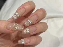 フレンチガーリーネイル