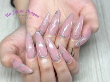 アン ジョーヌドラゴ/【ロングネイル】アートネイル