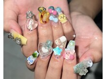 ヌアネイル(NUR NAIL)/