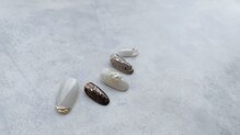 エスキースネイル(esquisse nail)