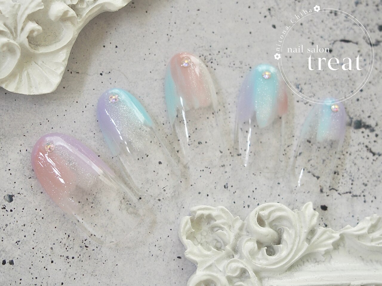 2025年-2026年冬トレンド】パステルカラーのネイルデザイン集｜人気順
