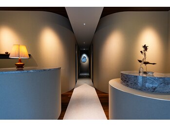 デルタエヌピー63+(δnp63+)/店内【小顔/薬院/福岡】