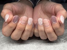 ネイルエリザベス(Nail Elizabeth)の雰囲気（ピンク系カラーにツイード☆）