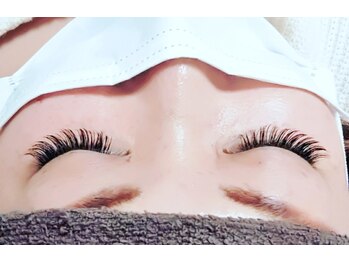 レヴィ アイラッシュアンドビューティ(L'evie)/