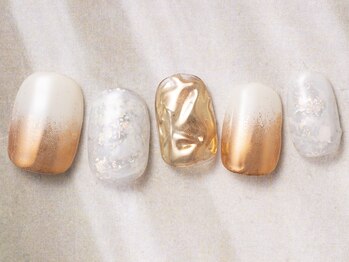 アイネイルズ 天神今泉店(I-nails)/【yuka.t】ミラーグラデーション