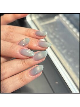 氷艶ブルーネイル